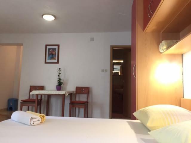 Appartement Pavlinovic Jure à Makarska Extérieur photo