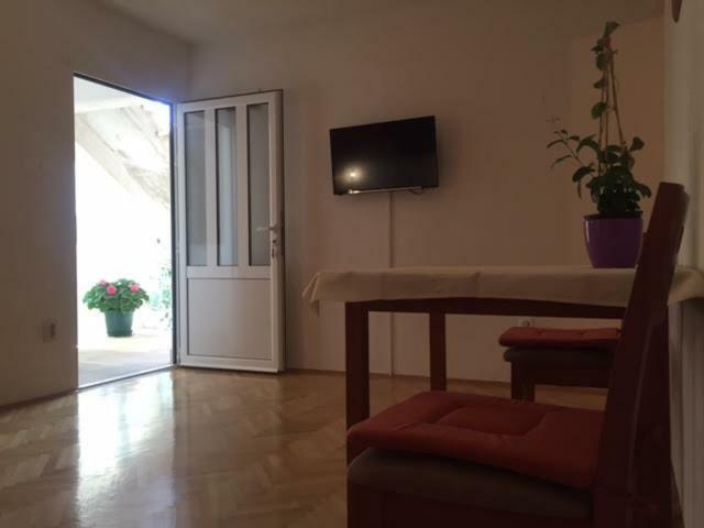 Appartement Pavlinovic Jure à Makarska Extérieur photo