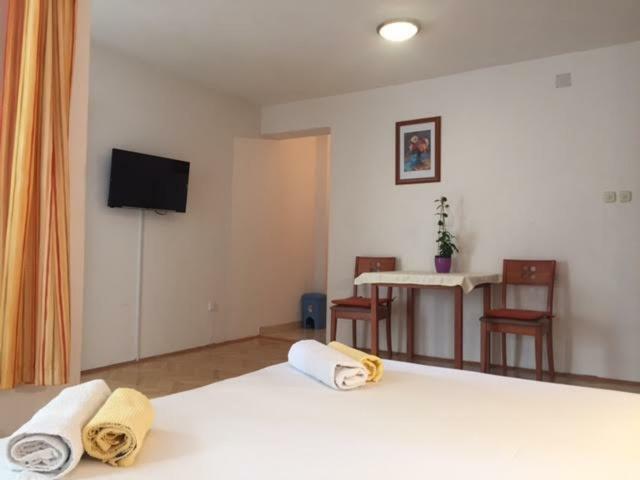 Appartement Pavlinovic Jure à Makarska Extérieur photo